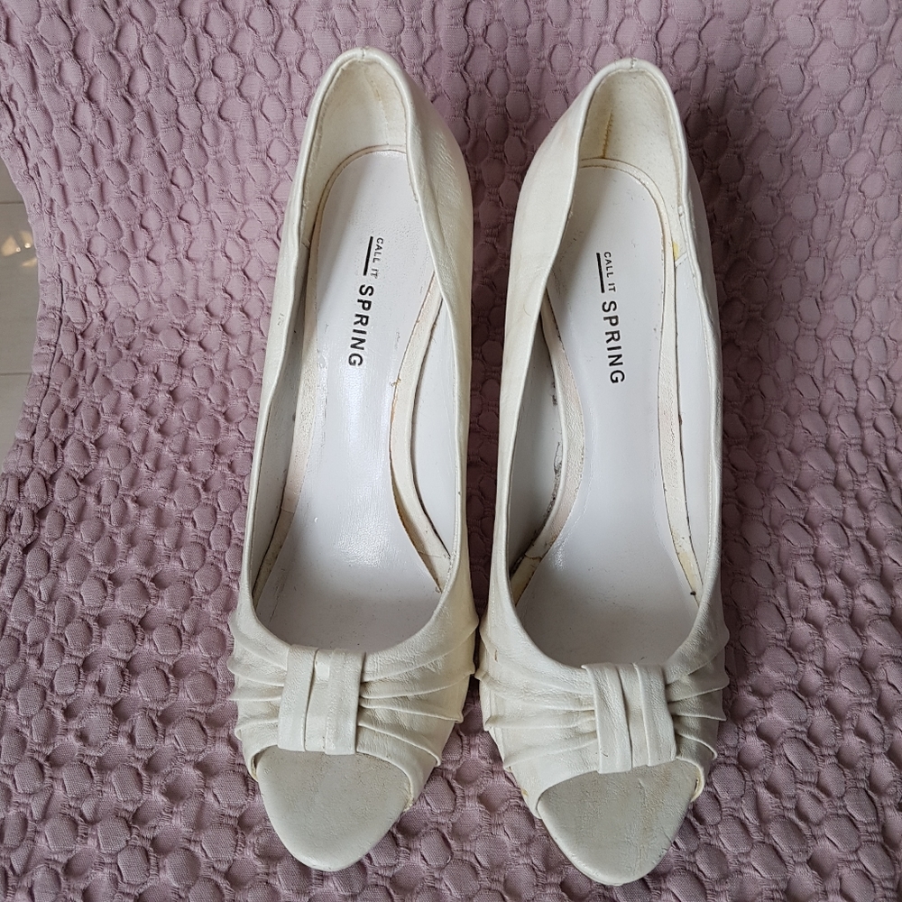 🌟3 For $20🌟4.5" White Peep Toe Heels